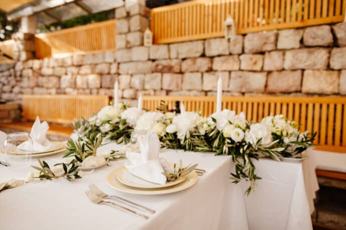 wedding table flower decoration