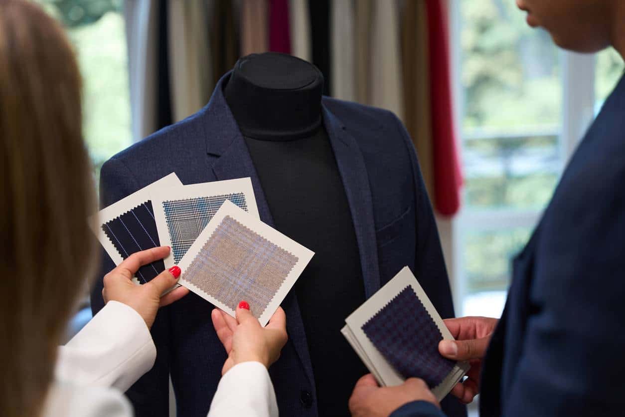 choix de costume de mariage